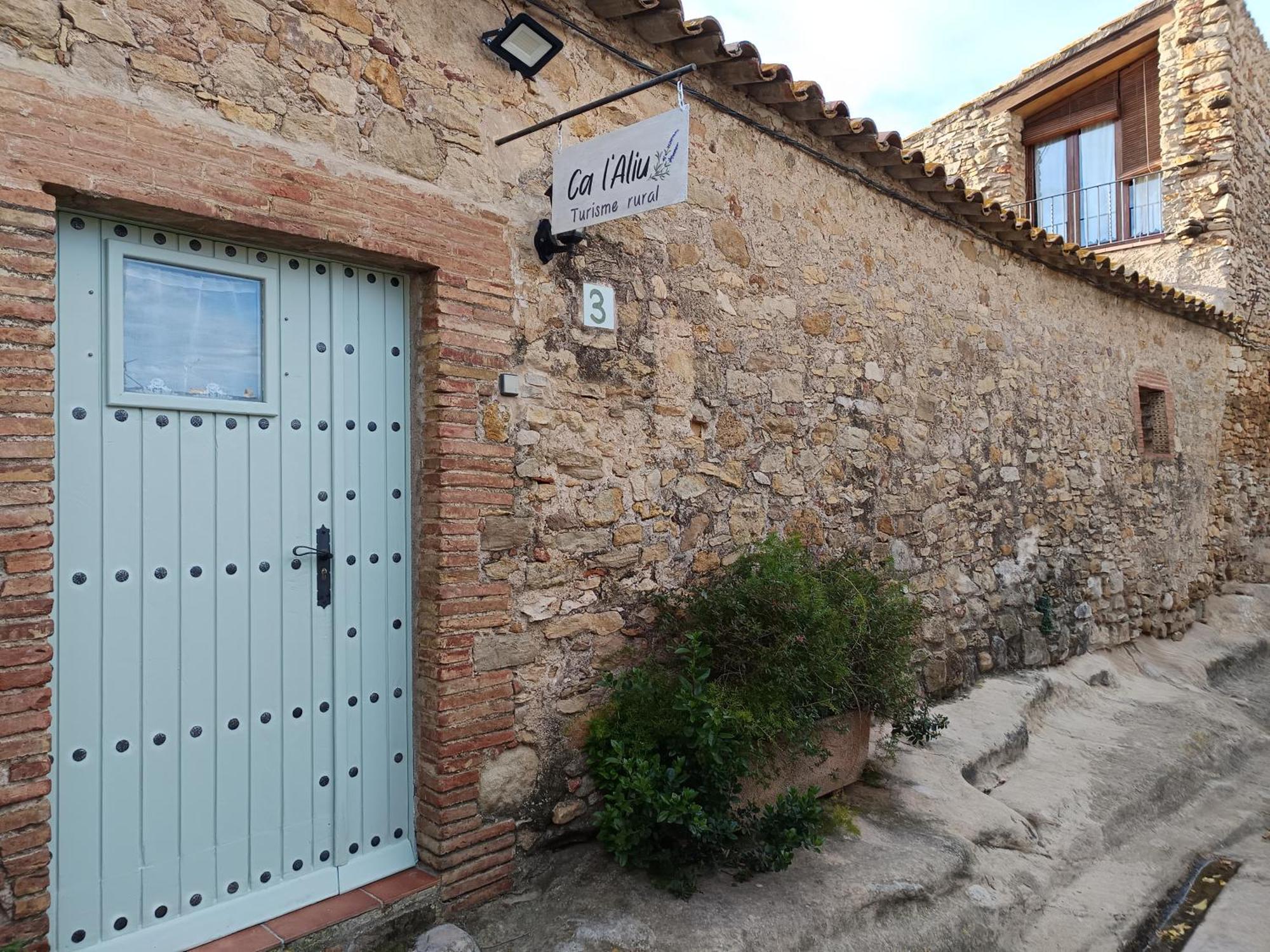 Turismo Rural Calaliu Peratallada Buitenkant foto